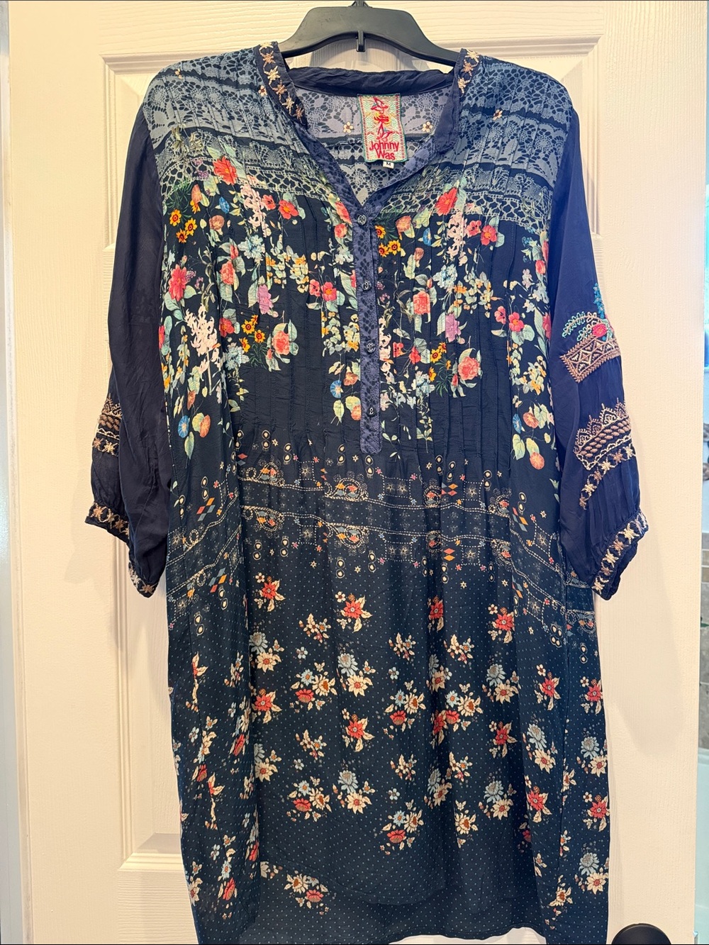 Johnny Was Navy Floral Pintuck Long Sleeve Tunic
